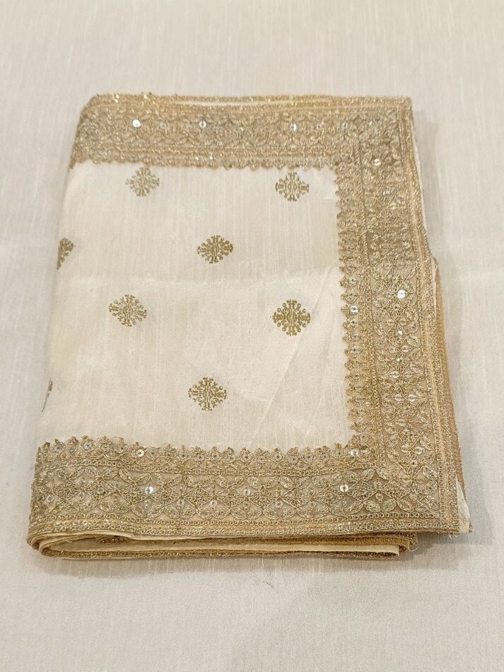 shawl with black sherwani