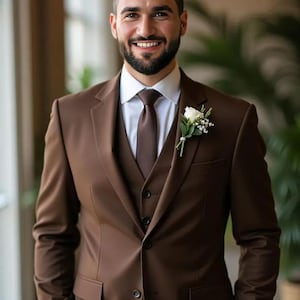 Men&#39;s premium Brown Three Piece suit For wedding, Groom and Groomsmen suit, Engagement prom suit, party wear suit, Classic suit, Costom suit