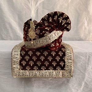 Red Wedding Turban & Shawl Set: Indian Groom Safa