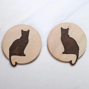 Wooden Cat Coasters Gift for Cat Lovers Kitchen Home Decor Housewarming Gift Drink Coasters New Home Gift Set of 2 Coasters