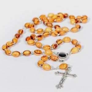 Olijfhouten katholieke rozenkrans met heilige grond (aarde) uit Bethlehem, gratis geschenkdoos Jeruzalem en gratis kaartboekje