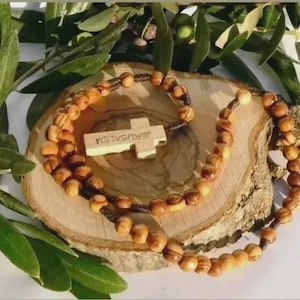 Hand carved Olive Wood Rosary Beads From Bethlehem, The Holy Land / Free Booklet Card / Plenty details in description