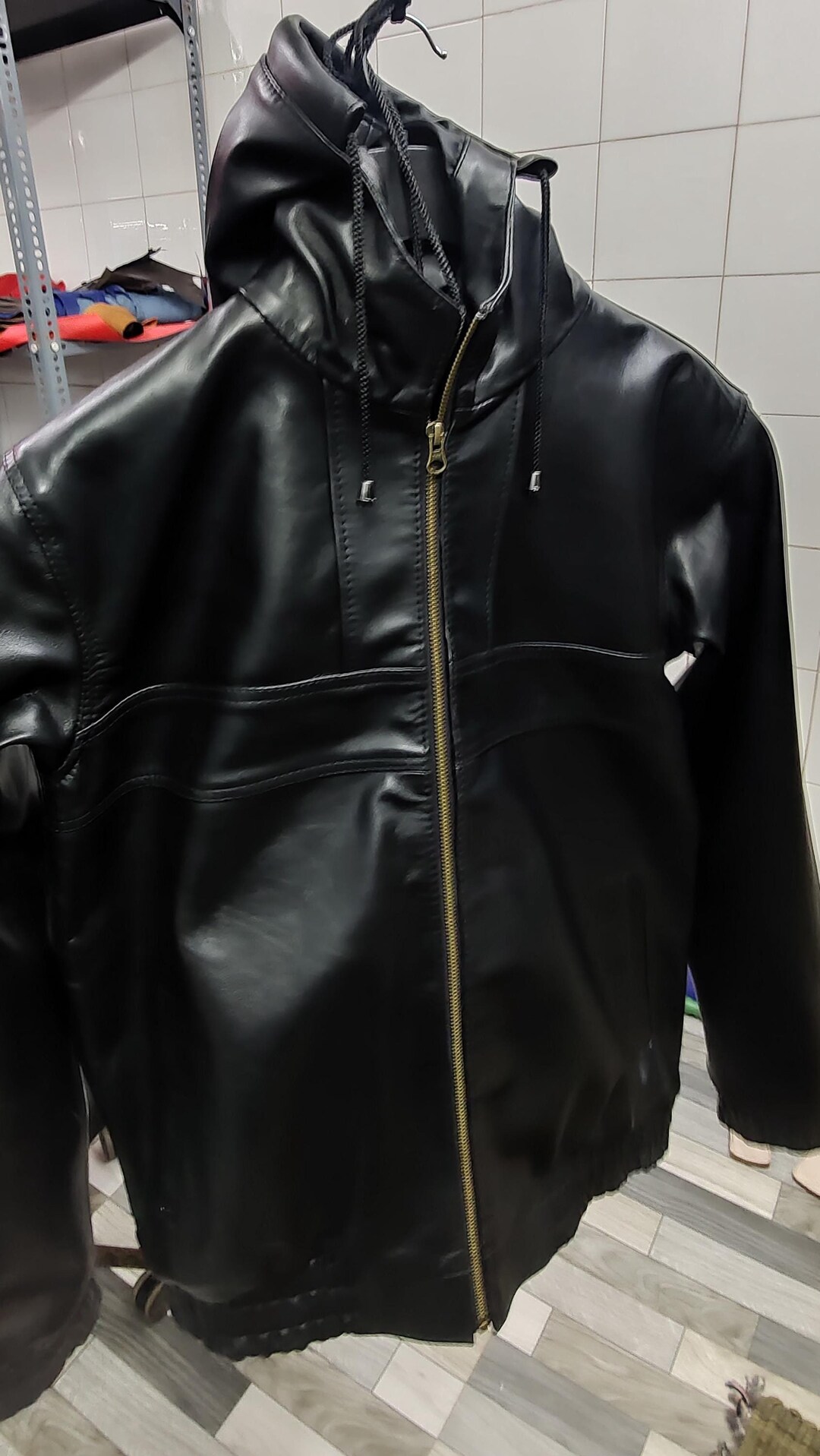 Mens Genuine 100% Lambskin Black Leather Jacket With Hooded