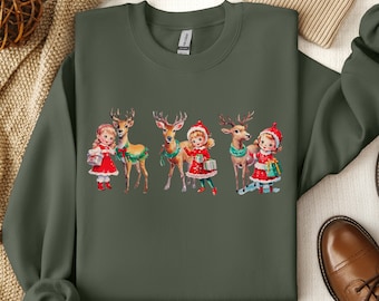 Vintage Reindeer Christmas Sweatshirt: Retro Holiday Style
