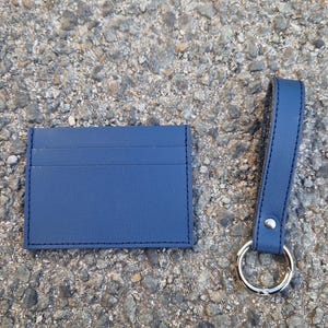 Porte carte et porte clés en cuir recyclé
