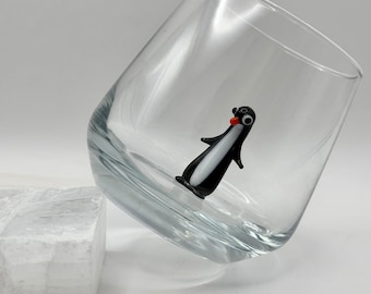 Drinking Murano Glass with Penguin Figurine Engraved Wine Glass Wine Lover Gift Funny Wine Glass Wine Gifts Stemless Wine Glass