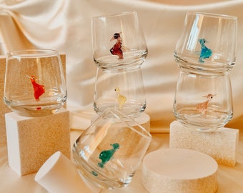Colorful Seahorse Figures Glass Cups Cute Animal Figurine Inside Hand Blown Glass Christmas Seahorse Figure Mug Stemless Glass for Wine