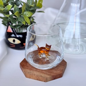 Cat Figurine Glass Cup | Murano Wine Glass | Stemless Wine Glass | Cat Lover Gift | Handmade Glassware | 3D Cat Cup | Barware Gift image 4