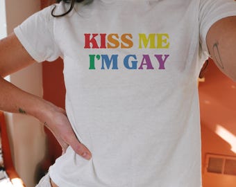 Pride Baby Tee Y2K Kiss Me Im Gay Pride Shirt Subtle Pride Tshirt Say Gay Shirt Queer 90s Crop Top LGBTQIA Graphic Tee Pride Parade Outfit