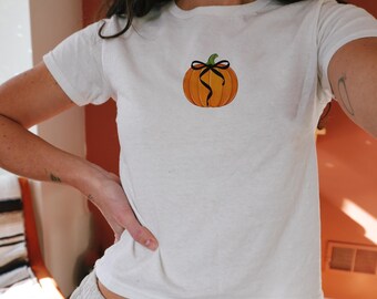 Halloween Baby Tee Y2K Coquette Pumpkin Shirt Coquette Halloween Baby Tee 90 Crop Top Coquette Aesthetic Bow Spooky Top Fall Baby Tee Cute
