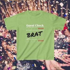 Brat Shirt Guest Check Baby Tee Y2K Unhinged Shirt Silly Shirt Brat Summer Brat Girl Crop Top 2000s 90s Bachelorette Shirt Party Brat Tshirt