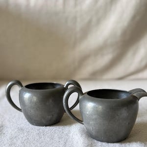 Heirloom Pewter Cream & Sugar Set