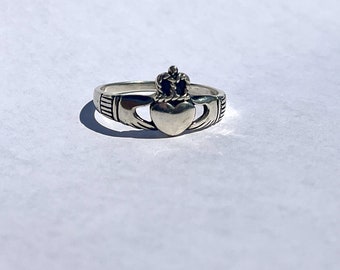 Sterling Silver Claddagh Ring Size 12