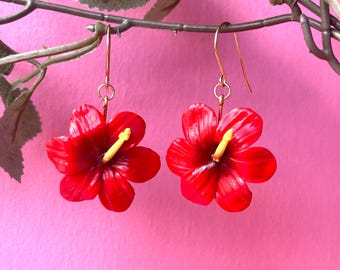 Aretes de Thespesia grandiflora. Flor nacional de Puerto Rico. Orgullo latino. Hechos de arcilla polimérica.