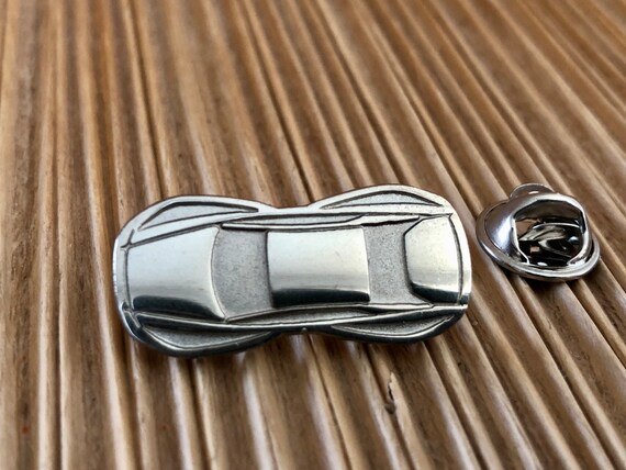 Audi Pinback Sports Car Race Car Lapel Pin Badge - image 6