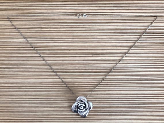 Silver Vintage Rose Flower Pendant Necklace,  20"… - image 1