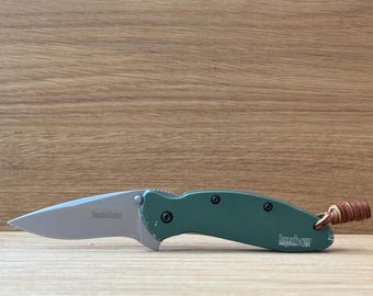 Navaja Kershaw Scallion verde oliva: apertura asistida, hoja de 2,4"