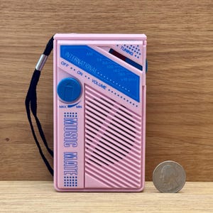 Vintage Pink Music Mate AM Radio | Retro 1970s Portable Transistor Radio Decor