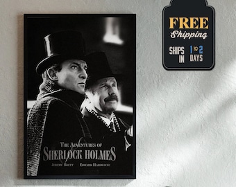 Op de afbeelding: Zwart-witte poster met een vintage filmposter voor "The Adventures of Sherlock Holmes" met Jeremy Brett en Edward Hardwicke.