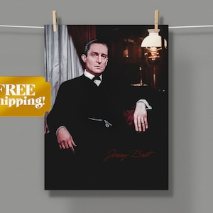Jeremy Brett nel ruolo di Sherlock Holmes Poster in carta opaca, "By the Lamplight", stampa con ritratto di qualità da regalare ai fan di Sherlock