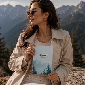 Cuaderno de tapa dura tamaño A5 con 150 páginas rayadas, ideal para amantes de la naturaleza.