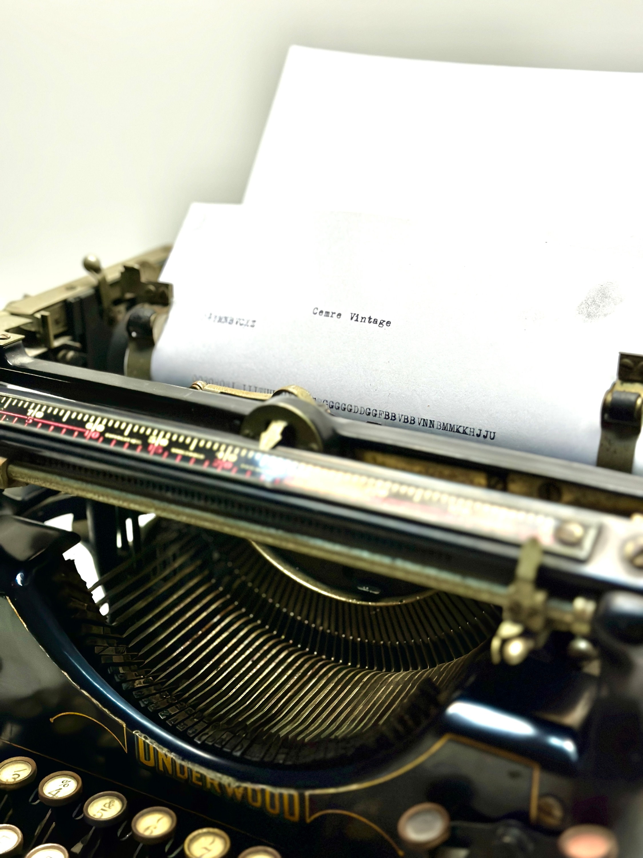 Underwood No. 5 Typewriter: Classic Black, Working QWERTY