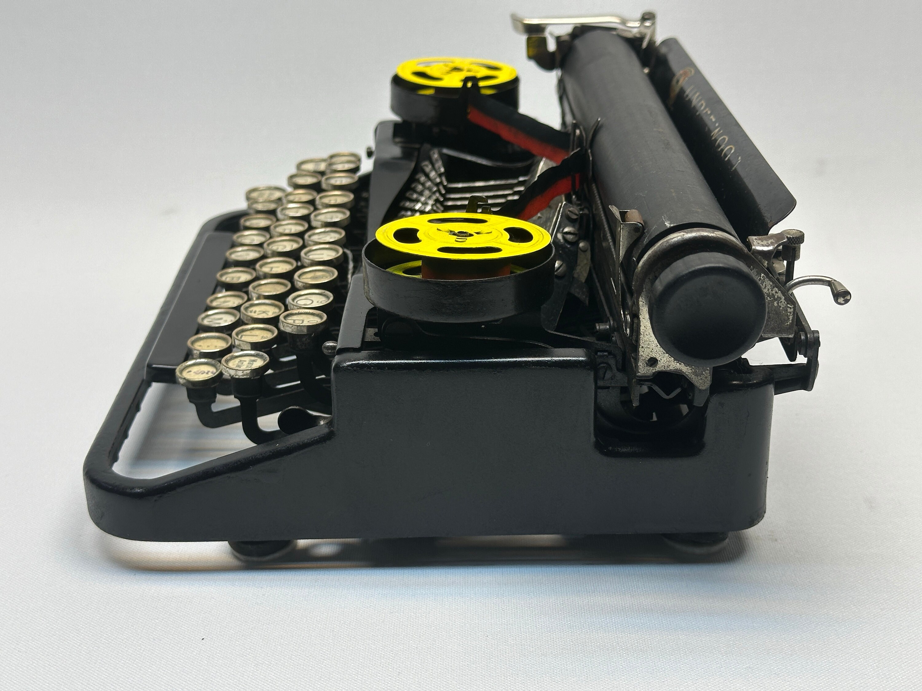 実働品　UNDERWOOD PORTABLE 3BANK タイプライター Underwood Bank 3 Portable Typewriter - Wood Grain Green