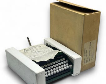 Vintage Continental Arabic Typewriter 720-ARB - Mid-Century Office Decor with Original Box