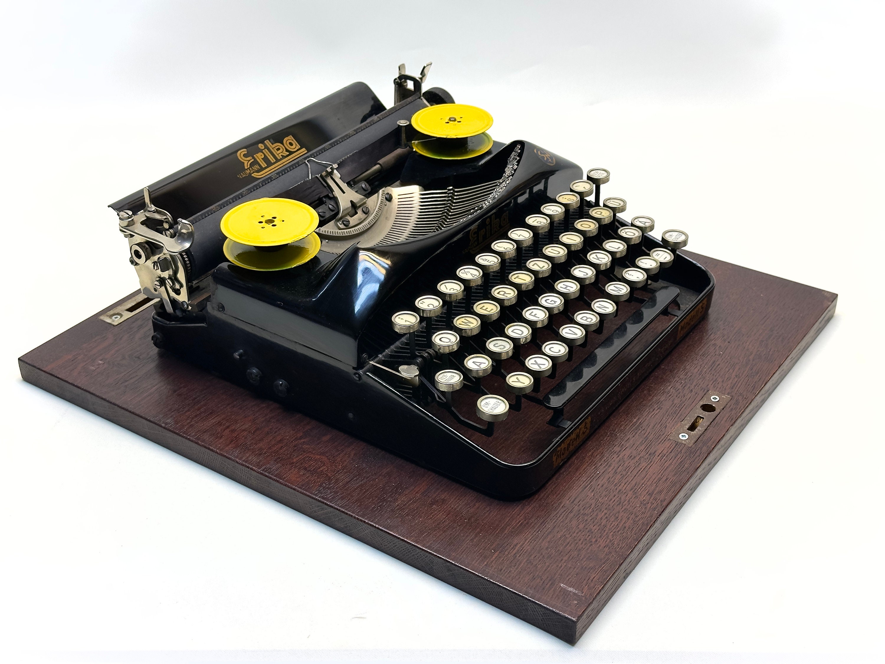 希少なエリカ アンティークタイプライター：1945年製ヴィンテージ 