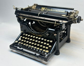 Working Underwood No. 5 Typewriter: Black QWERTY Keyboard