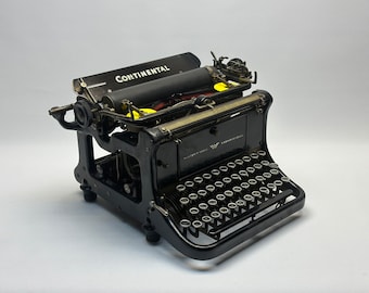 【Continental】ドイツ製 コンチネンタルアンティーク英文タイプライター Continental 340 Portable Typewriter, Working, Glossy Black