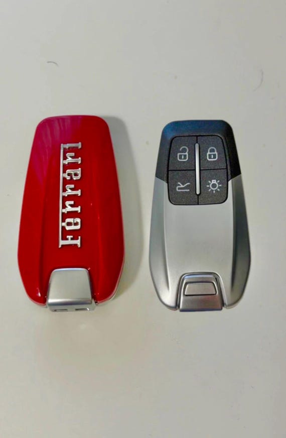 Rare Original Ferrari Key Collectible Keychain 488 458 812 F1 Car