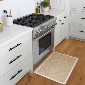 Quick Dry Diatomaceous Earth Bath Shower Mat, Super Absorbent Thin Multi-Purposes Floor Mats, Soft Non-Slip Rubber Backed [QUATREFOIL]
