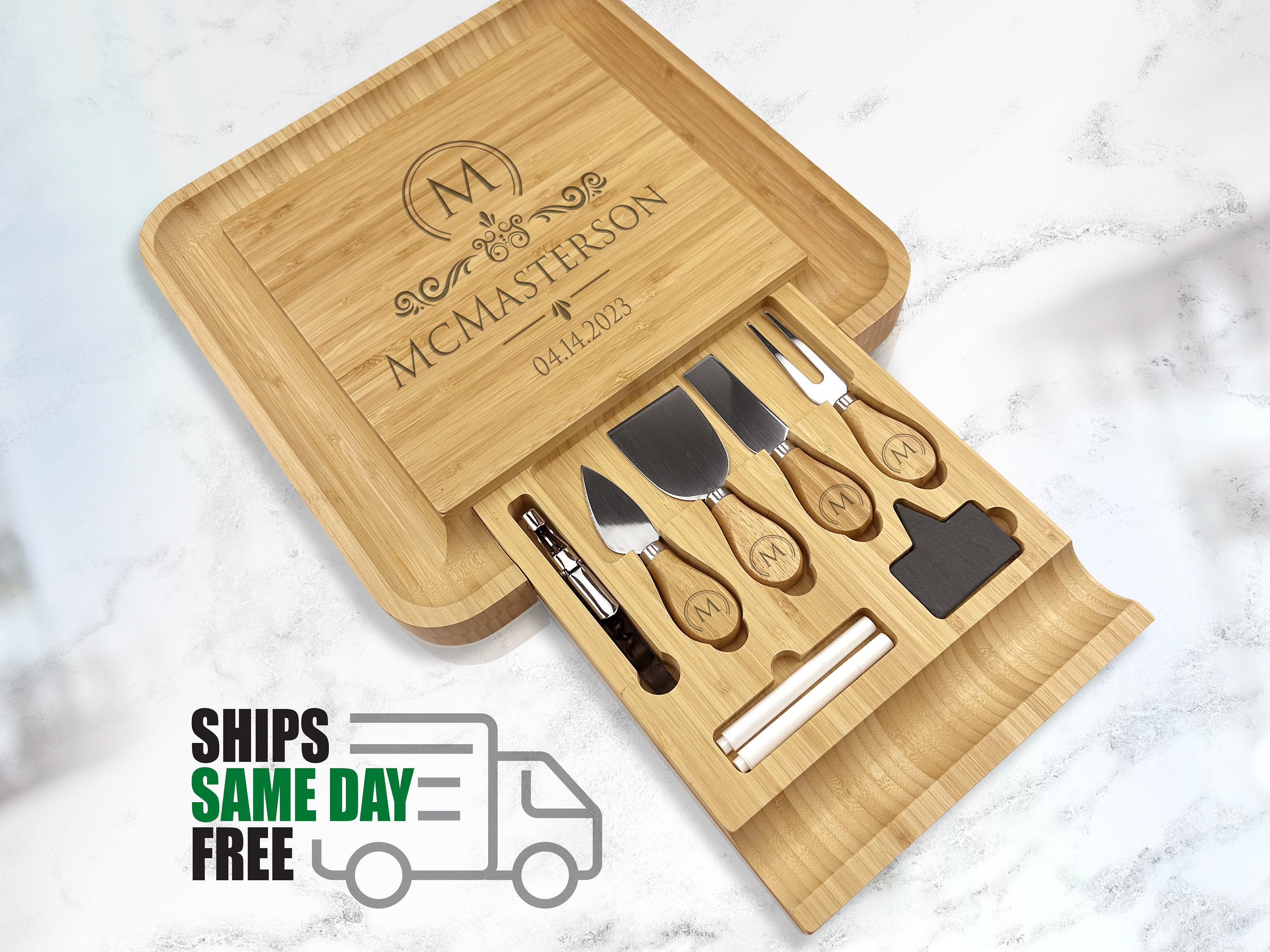 Board Wedding What To Engrave On Personalized Acacia Charcuterie Board ...