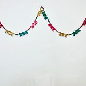 Bunte 3D DNA Kette/ Banner - einzigartige Dekoration für Zuhause, Büro, Lernbereich oder Biologie/Naturwissenschaftliches Klassenzimmer oder einzigartige Weihnachtsbaumgirlande