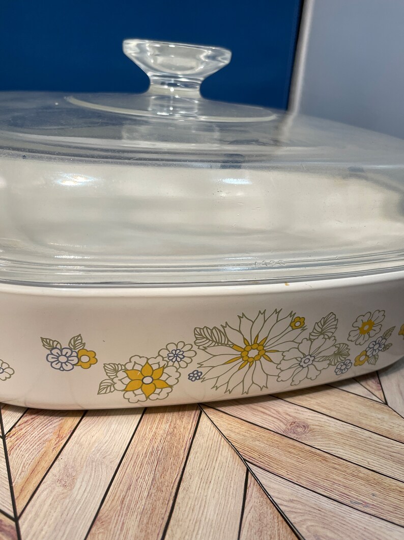 Corningware Flower Bouquet 3rd Edition 19711974 Etsy