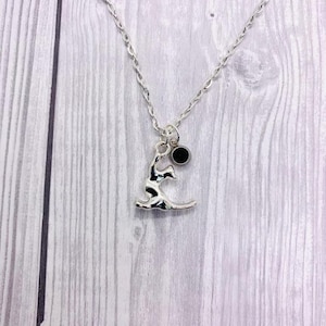 Chain necklace with cat pendant, furry friends, cat and jewelry, colored stones, various pendants, personalized