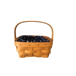 Longaberger 1995 Berry Basket with Liner