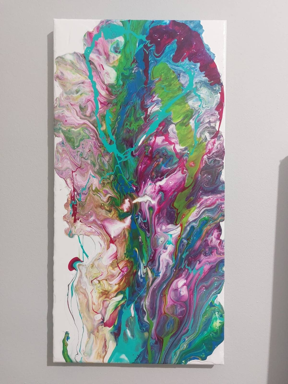 acrylic pouring