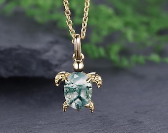 Moss Agate Turtle Pendant Necklace Green Gems Turtle Necklace Cute Turtle Charm Animal Lover Necklace Gift For Her Birthday Gift for Women
