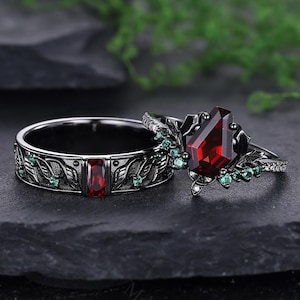 Garnet Emerald Couple Rings Coffin Garnet Engagement Ring Leaf Design Emerald Wedding Ring His and Her Ring Set Gothic Bridal Promise Rings