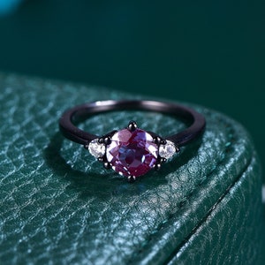 Gothic Black Gold Alexandrite Engagement Ring Nature Inspired Cluster Promise Ring Art Deco Leaf Gemstone Branch Bridal Ring Jewelry Gift