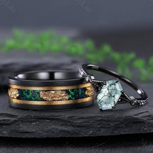 Vintage Moss Agate Couple Ring Black Gold Matching Ring Set His and Hers Wedding Band Natural Gemstone Ring Emerald Tungsten Couple Gifts