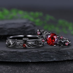 Granat Paarring Schwarzgold Ehering Blattringe für Männer und Frauen Granat Ring für Sie Passende Ringe Set Natur Inspirierte Paarringe
