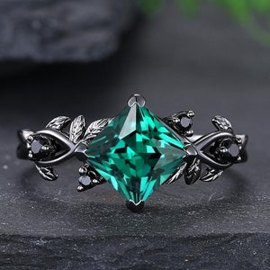 Vintage Princess Emerald Engagement Ring, Black Gold Weeding Band, Leaf Design Wedding Ring, Bridal Promise Ring, Custom Rings for Women