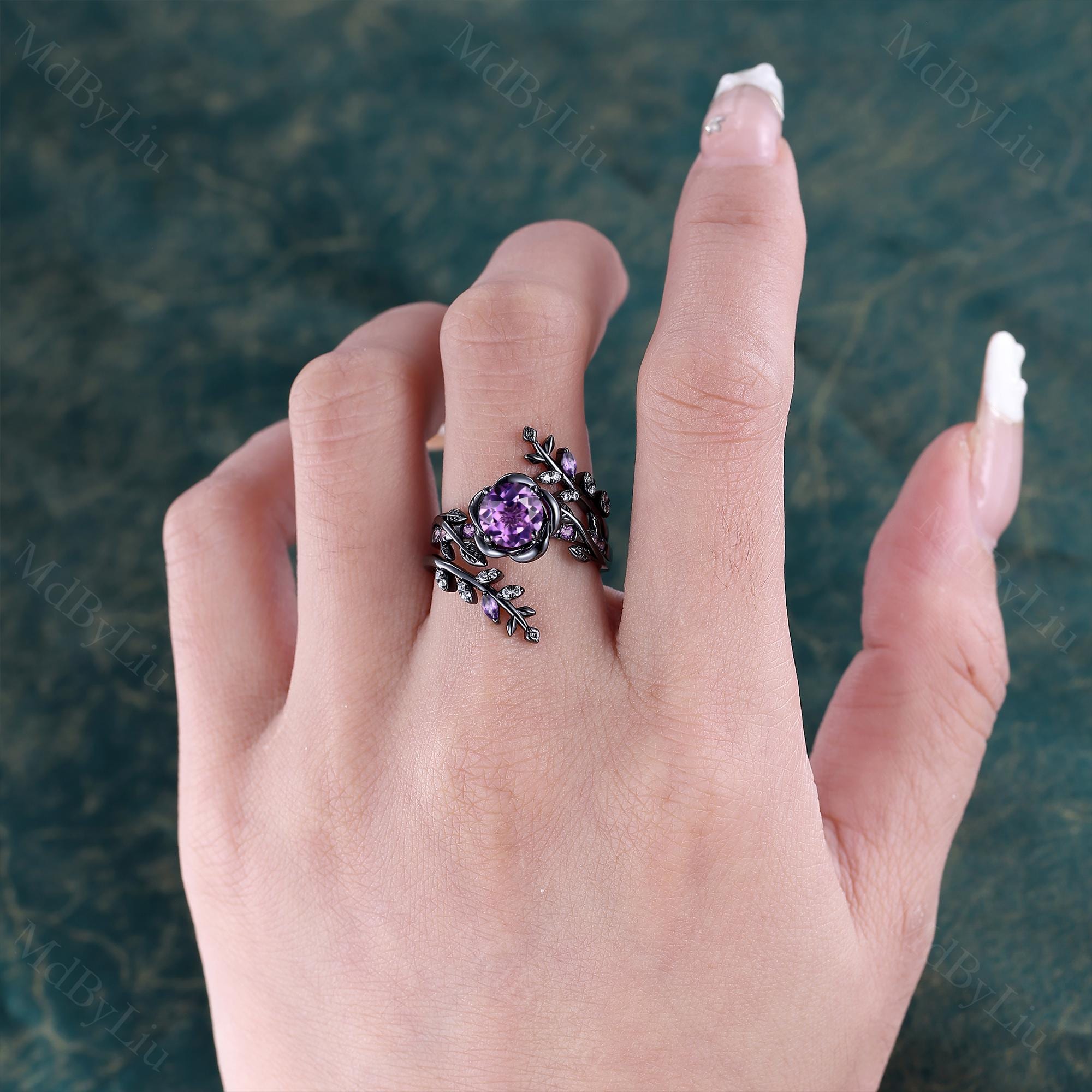 ゴシックアメジストブラック結婚指輪 自然にインスパイアされた