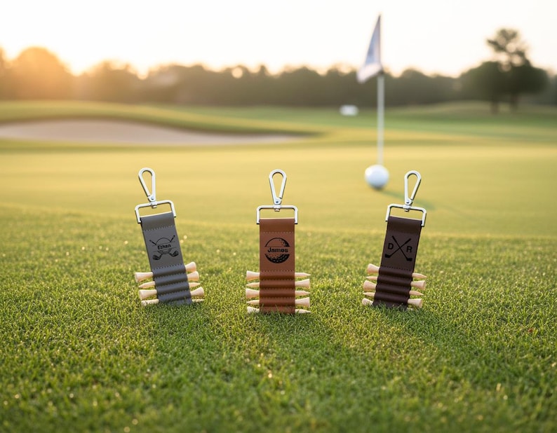 Personalized Engraved Leather Golf Bag Tag with Tee Holder Custom Gift for Golf Lovers bild 4