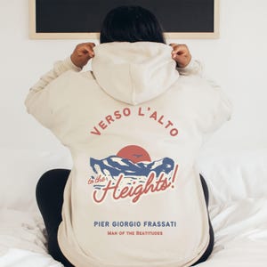 Pier Giorgio Frassati Katholischer Hoodie St. Giorgio Frassati Sweatshirt Unisex Outdoor Abenteuer Geschenk Katholischer Heiliger Katholischer Bekleidung Katholik