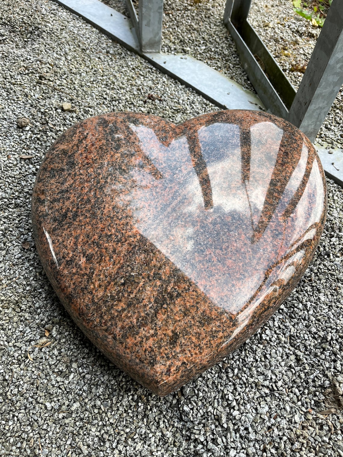 Steinherz Herz aus Naturstein Granit in verschiedenen Farben, Stein
