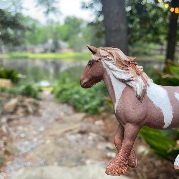 Price LOWERED | Roan pinto RETIRED Schleich ~ hand painted one of a kind repaint | OOAK | brand: schleich